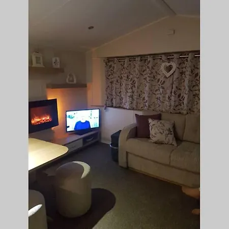 Stunning Deluxe 3 Bedroomed Caravan With Ch, Dg And Decking. Blackpool Exterior foto